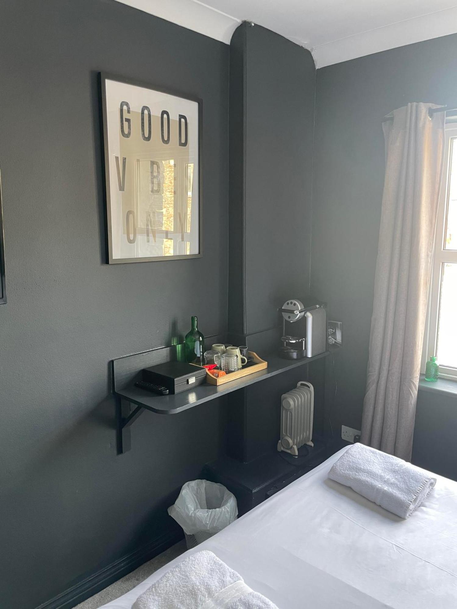 The Ivy Rooms 克利夫登 外观 照片